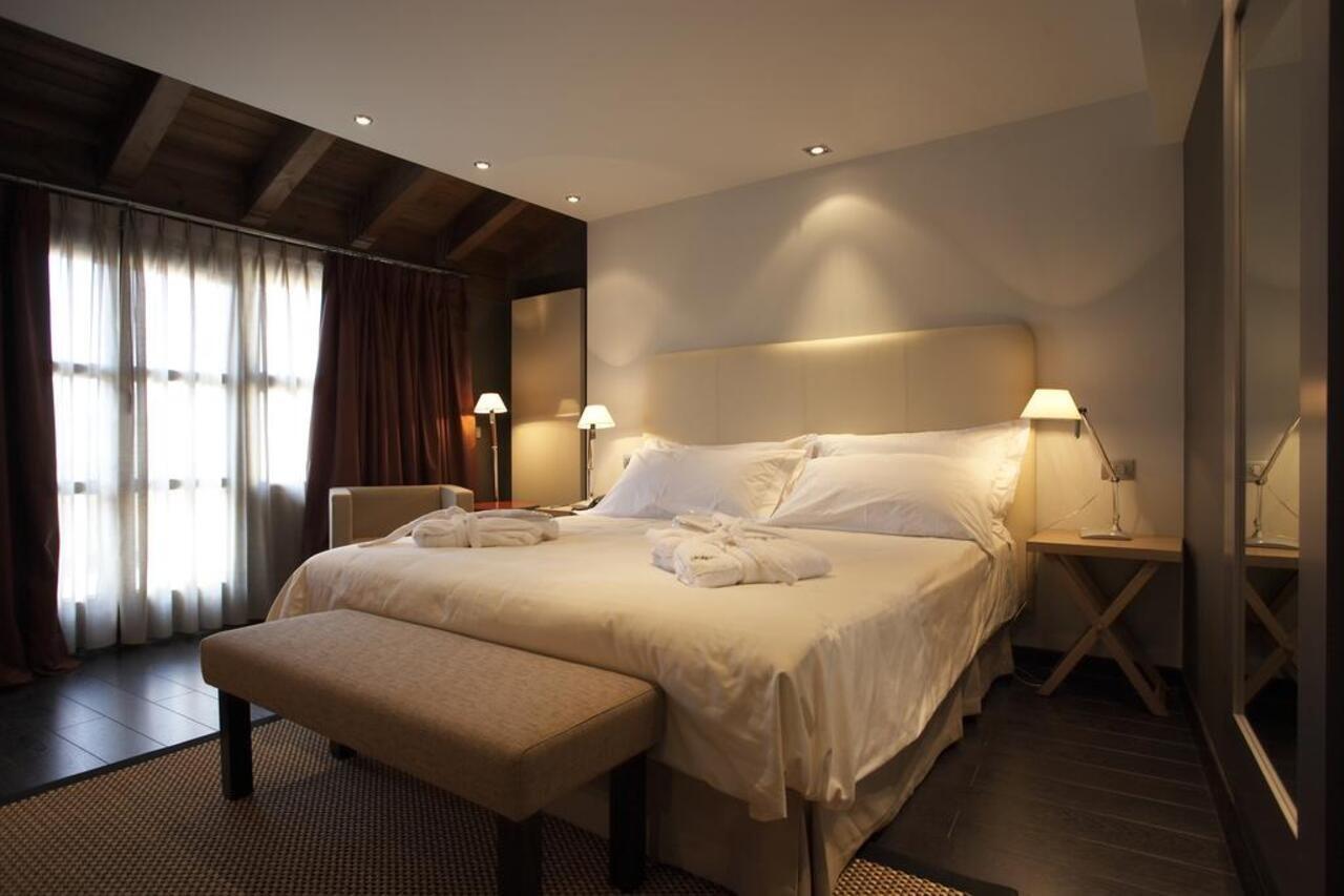 Domus Selecta Apartamentos La Trufa Negra โมรา เด รูเบียรอส ภายนอก รูปภาพ